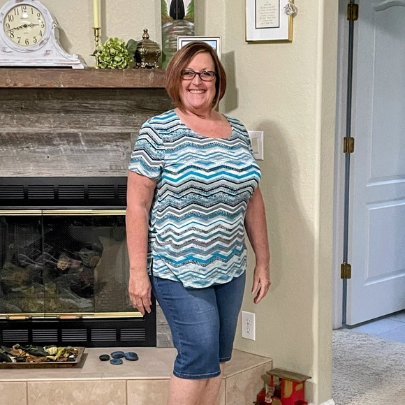 Meet your Posher, Cara - Picture 5 of 7